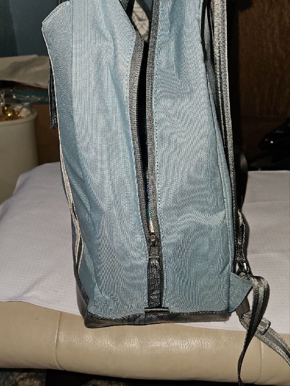 Melbourne Doubletake Pickleball Backpack Blue w/ Faux Gray Snakeskin Accent - Picture 5 of 10